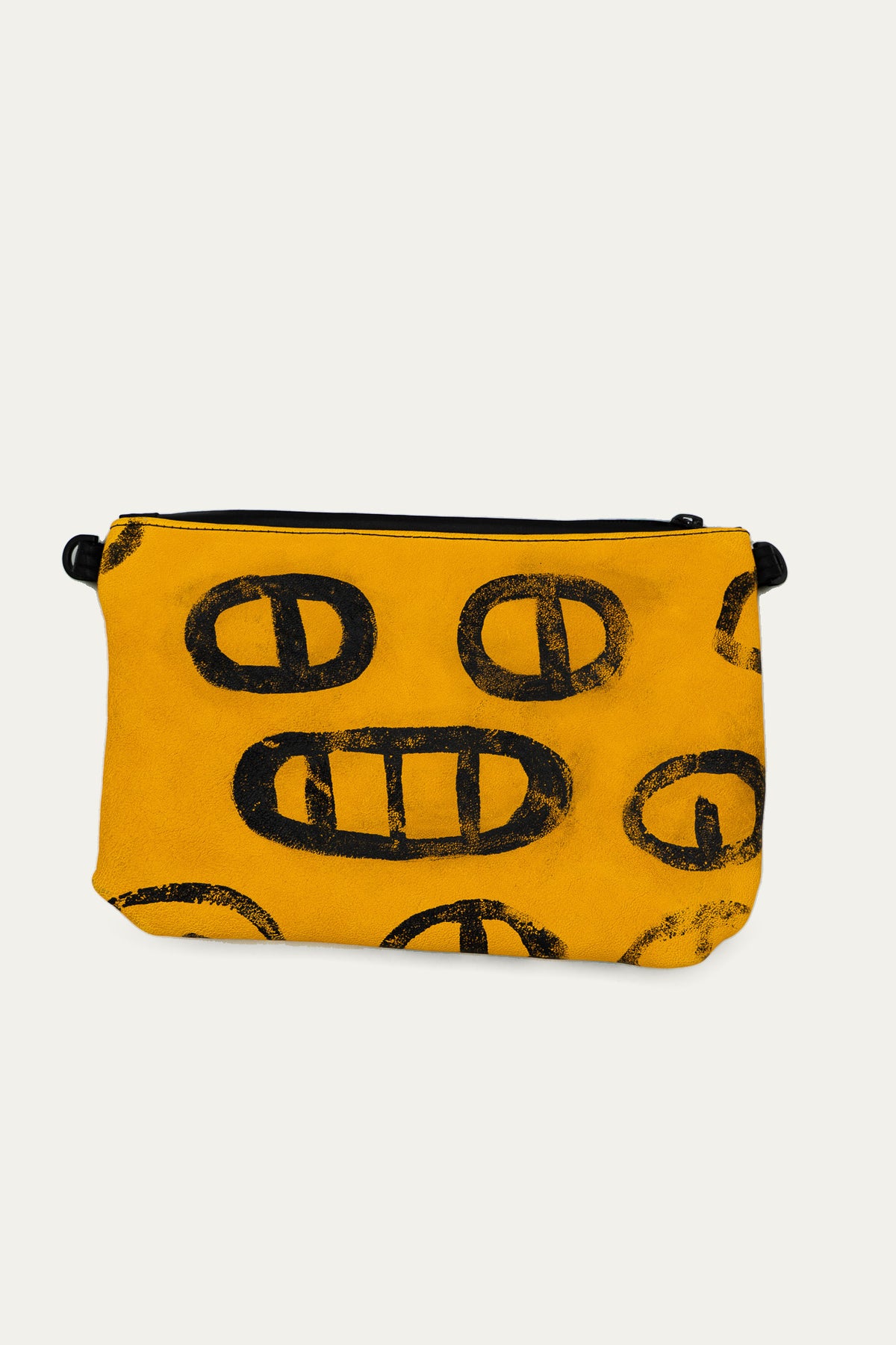 Pouch No. 007